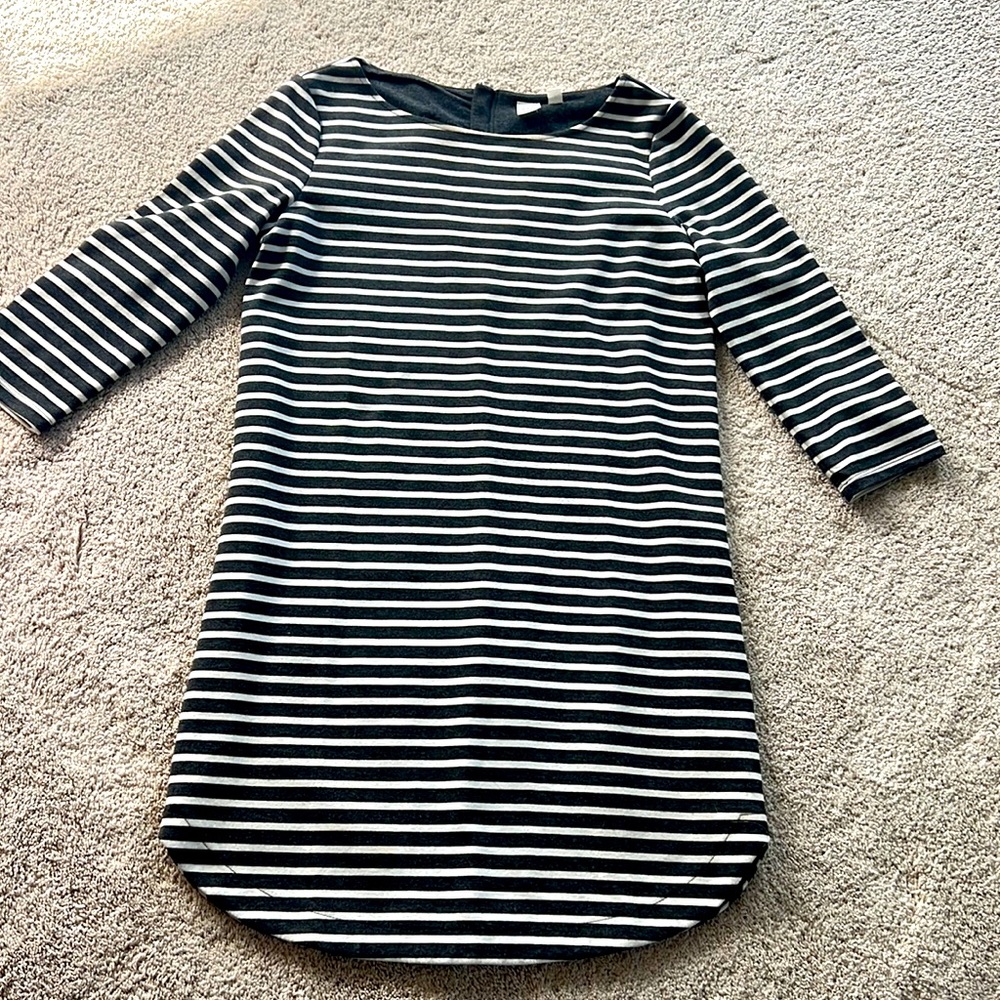GAP winter dress size small